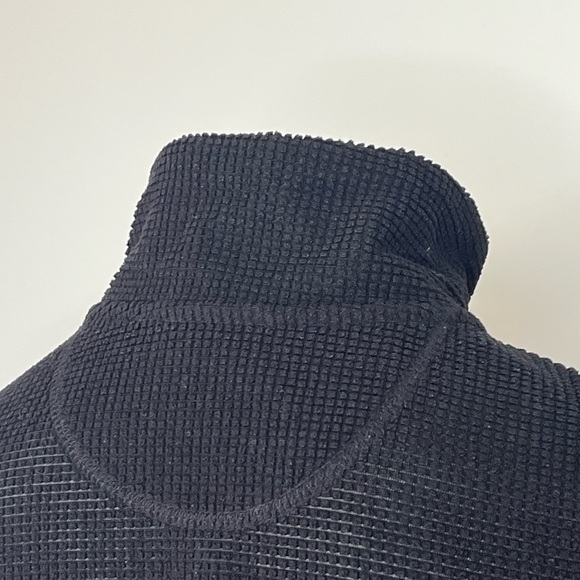Tangerine 1/4 Zip Textured Black Squares Pullover Jacket Sz Large - Picture 5 of 6